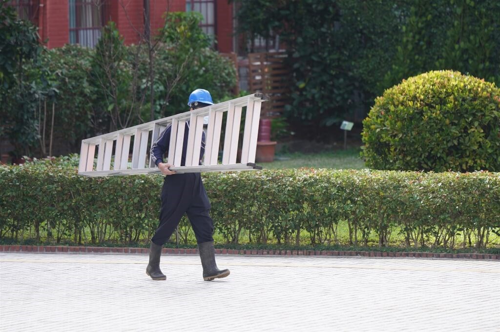 Taiwan reports 3,800 furloughed workers, over 70% tied to U.S. tariffs