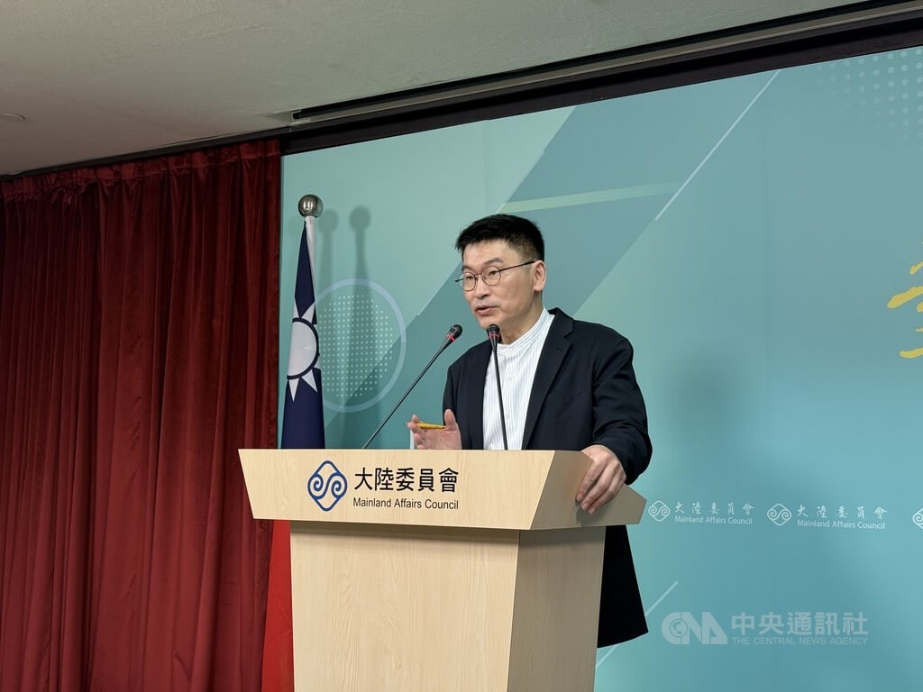 Taiwan maintains China tour group ban after fatal bus accident