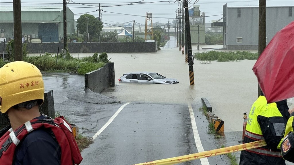 Southern Taiwan suspends work, classes Monday as heavy rain persists