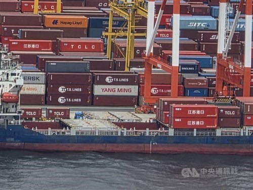 Taiwan to help industries facing exchange rate fluctuations