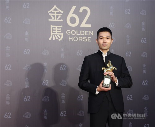 Li Jun wins best director at Golden Horse Awards