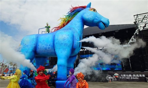 Paper Windmill's Rain Horse to show at Chiayi Taiwan Lantern Festival