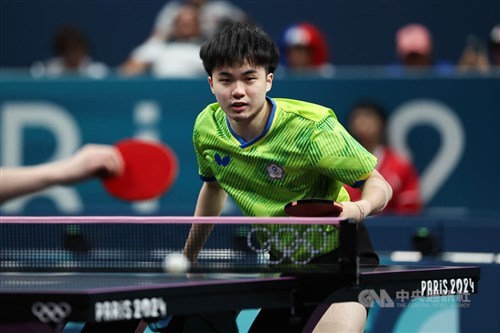 Taiwan's Lin Yun-ju finishes as men's singles runner-up at Singapore Smash