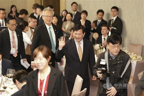 Taiwan's top diplomat leads business delegation to Marshall Islands