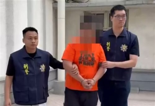 3 officers injured, 2 arrested in clashes during Dajia Mazu pilgrimage