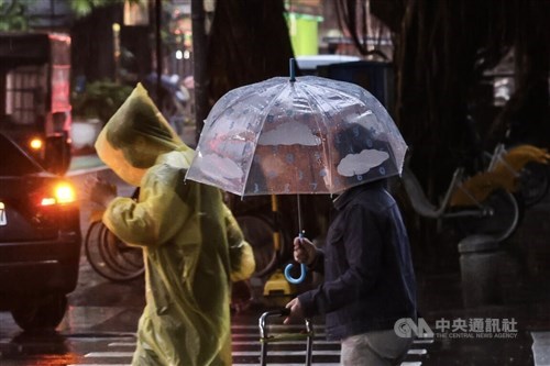 Heavy rain, cooler temperatures forecast across Taiwan from Friday