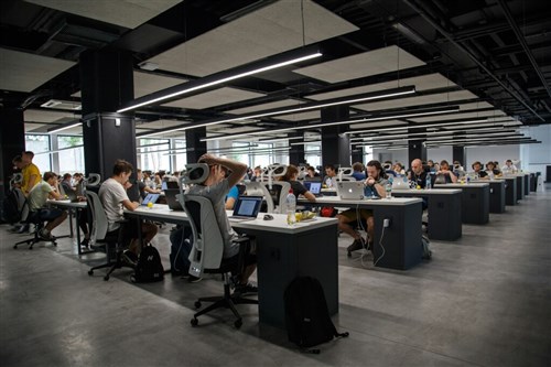 Hiring outlook strongest in financial services sector in Q3: Poll
