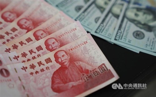 U.S. dollar up in Taipei trading