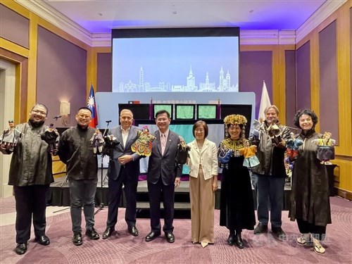 Taiwan's top diplomat, trade delegation concludes trip to Poland, Italy