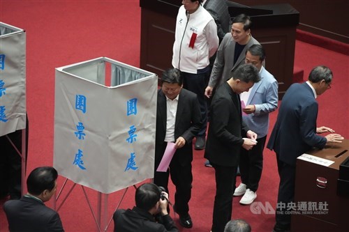 Cabinet's 3 election official nominees rejected by Legislature