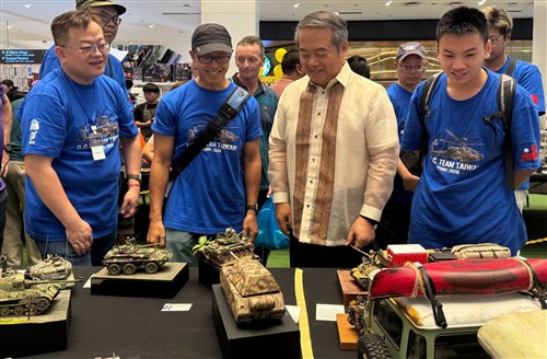 Taiwan wins 3 golds at Philippine scale-model competition