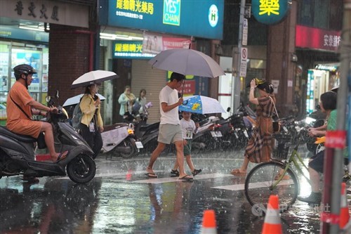 Heat, heavy rain expected in Taiwan as Tropical Storm Nangka forms