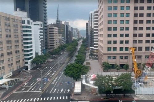 Mobile internet slows, northern Taiwan streets empty during resilience drill
