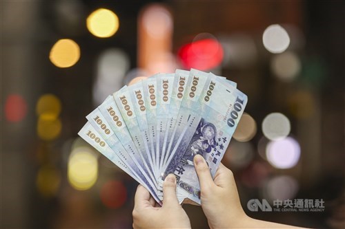 Tax-deductible allowance for living costs may be raised by NT$7,000