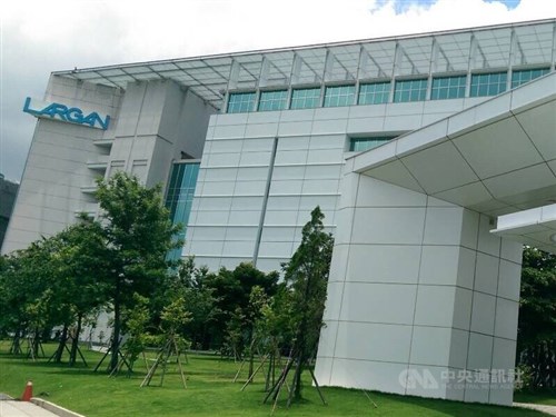 Largan spends NT$3 billion to buy property; CPO development expected