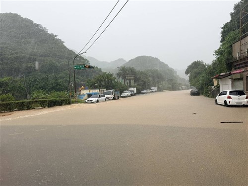 Heavy rain triggers 41 incidents across Taipei