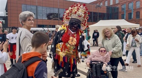 Taiwan temple culture showcased in Poland