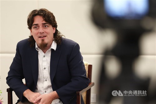 Anduril founder says he discussed Taiwan arms sale with Trump