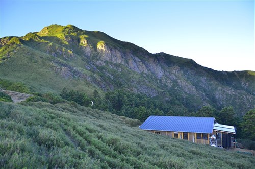Fees proposed for new Qilai Mountain Cabin, Paiyun Lodge rate hike