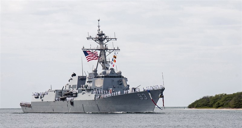 The Arleigh Burke-class guided-missile destroyer USS Chung-Hoon. Source: Wikimedia Commons/U.S. Navy photo by Mass Communication Specialist 2nd Class Sean Furey