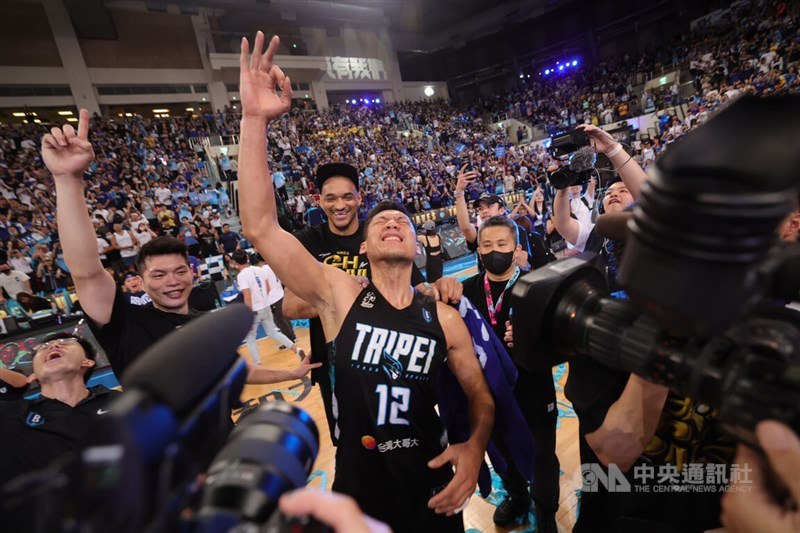 Braves top Kings in PLG finals to claim 3rd consecutive championship -  Focus Taiwan