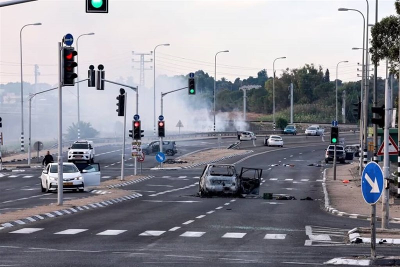 A view of a junction shows the aftermath of a mass-infiltration by Hamas gunmen from the Gaza Strip, in the Sderot area, southern Israel Oct. 7, 2023. Photo: Reuters