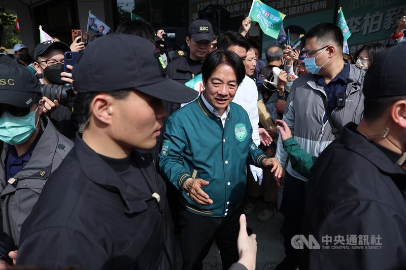 Lai Ching-te, the presidential candidate of the ruling Democratic Progressive Party, attends a campaign rally in Kaohsiung Monday. CNA photo Jan. 8, 2023