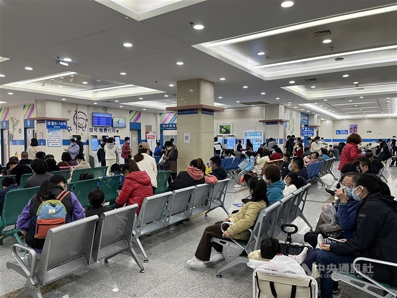 Many people wait to be seen by a doctor in a hospital in Shanghai on Nov. 28, 2023, as China sees a surge of respiratory diseases at the time. CNA file photo for illustrative purpose only