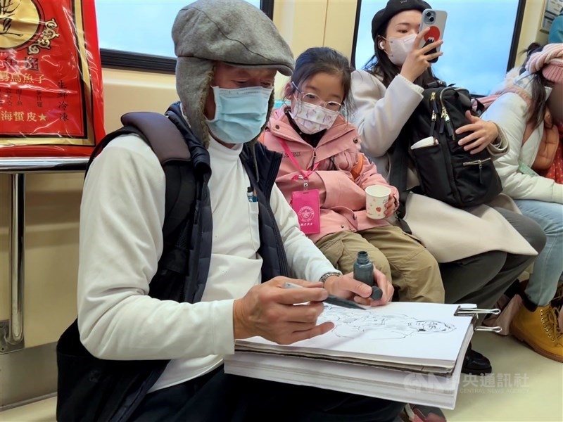 7-year-old Amber Huang watches as metro artist Chen Kiun-tong sketches a passenger on the Tamsui-Xinyi line in late January. CNA photo Feb. 13, 2024