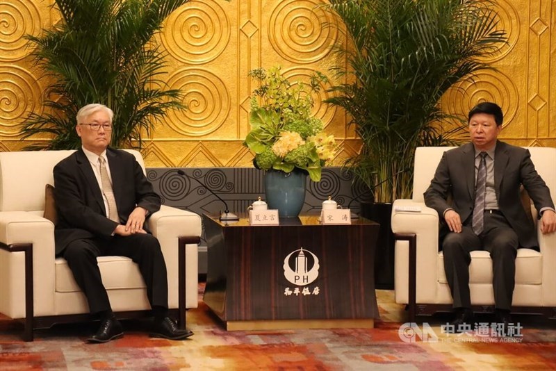 KMT Vice Chairman Andrew Hsia (left) meets with the head of China's Taiwan Affairs Office Song Tao in Shanghai Thursday. CNA photo Feb. 29, 2024