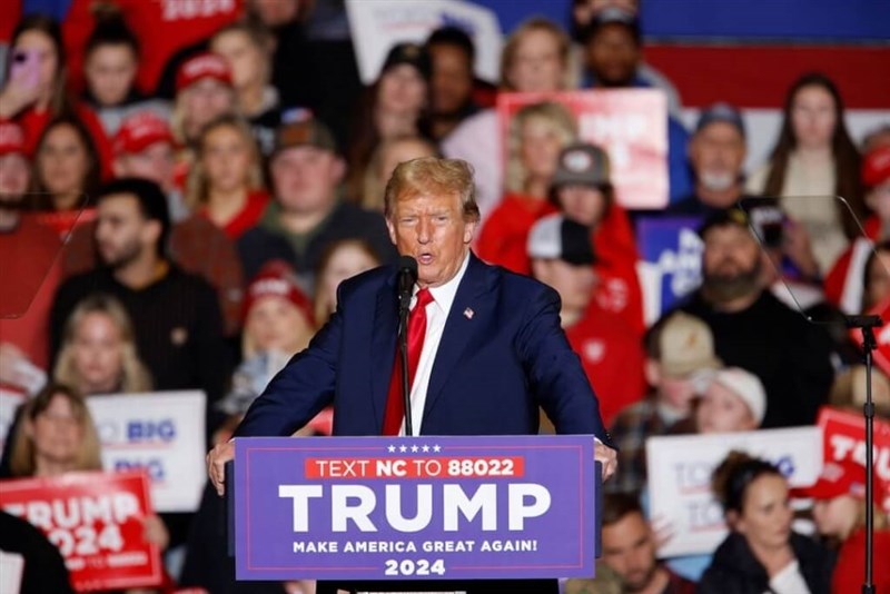 Republican presidential candidate and former U.S. President Donald Trump speaks at a rally in Greensboro, North Carolina, U.S., March 2, 2024. Photo: Reuters