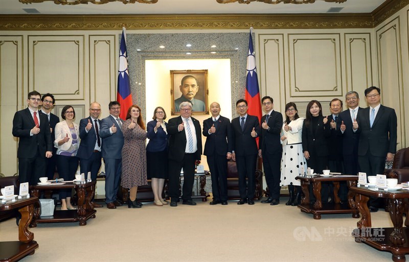 Members of a delegation from the European Parliament and German Bundestag led by Reinhard Bütikofer (eighth left) pose photo with Legislative Speaker Han Kuo-yu (eighth right) and Taiwanese lawmaker in the Legislative Yuan in Taipei Wednesday. CNA photo March 27, 2024