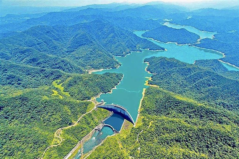 An aerial view of the Feitsui Reservoir. File photo courtesy of the Taipei Feitsui Reservoir Administration