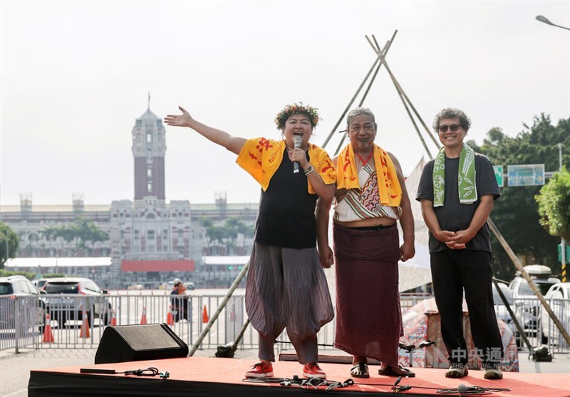 The trio of Indigenous Justice Classroom address the crowd at a Sunday event in front of the Presidential Office to announce the end of their protest camp. CNA photo May 5, 2024
