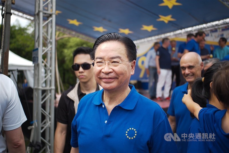 Foreign Minister Joseph Wu (center) makes an appearance at the Europe Day celebrations in Taipei on May 4, 2024. CNA photo