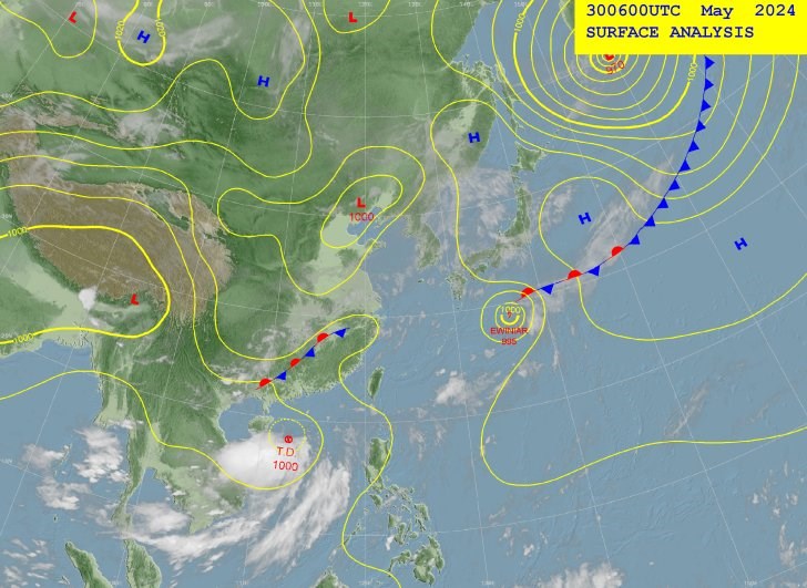 Graphic: Central Weather Administration (UTC is eight hours behind Taipei)