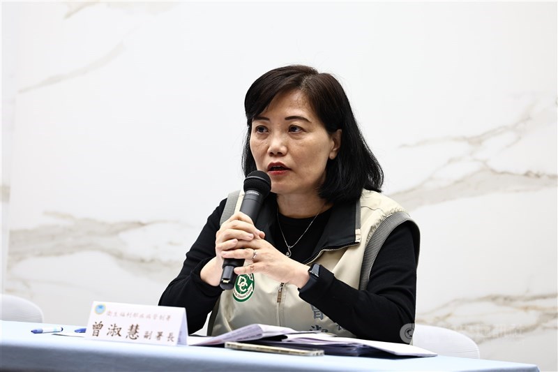 CDC Deputy Director-General and spokesperson Tseng Shu-hui speaks at a news conference Tuesday. CNA photo June 18, 2024