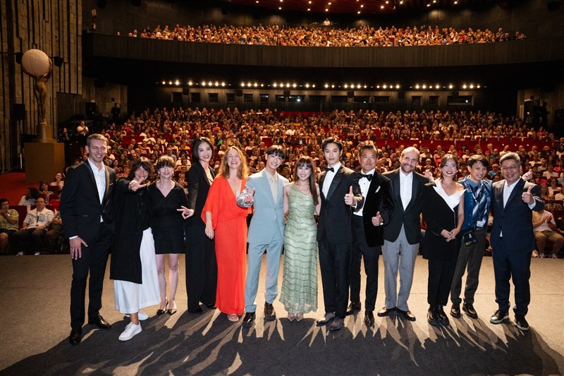 The director, actors, and production team members of “Pierce” pose for a photo in front of a full-house audience before the world premiere of the film at the 58th Karlovy Vary International Film Festival on July 3. Photo courtesy of Film Servis Festival Karlovy Vary July 9, 2024