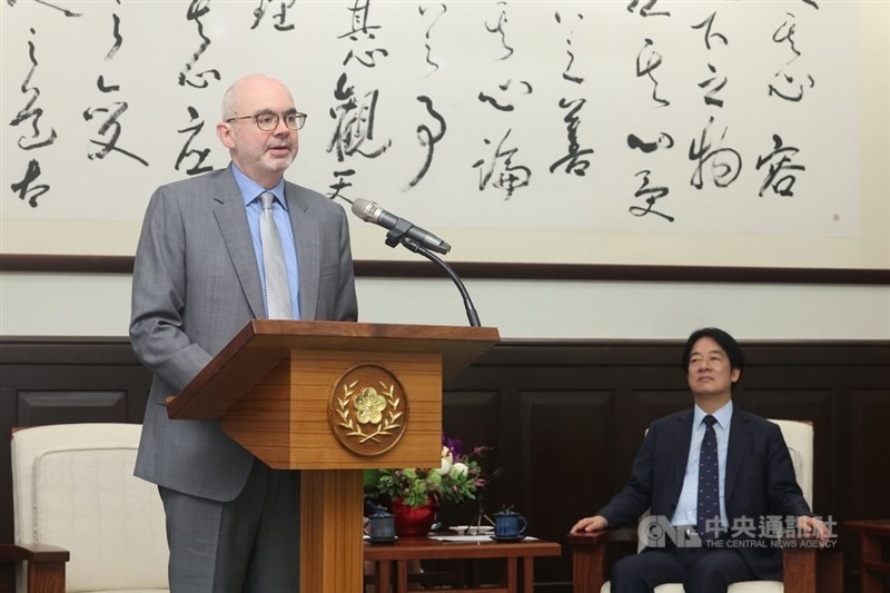 New Director of the American Institute in Taiwan's (AIT) Taipei office Raymond Greene (left) at the Presidential Office on Wednesday. CNA photo July 10, 2024