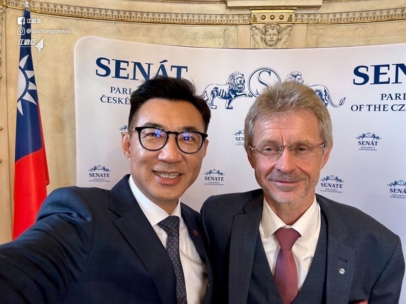 Deputy Legislative Speaker Johnny Chiang (left) and Czech Senate President Miloš Vystrčil. Photo courtesy of Chiang's office July 24, 2024