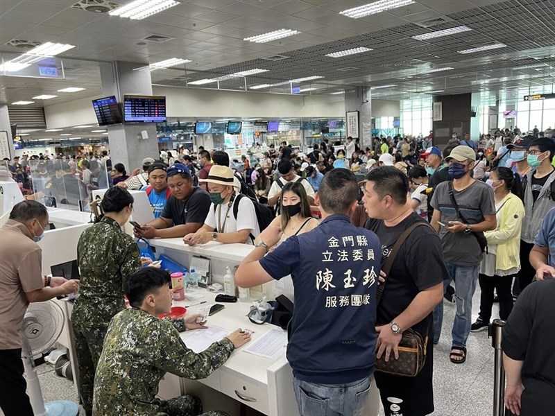 Stranded travelers wait at the Kinmen Airport Saturday. Photo courtesy of a private contributor July 27, 2024