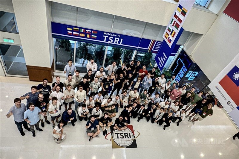 European students attending an IC design program organized by the Taiwan Semiconductor Research Institute take a group photo at the closing ceremony on July 26, 2024. CNA photo July 26, 2024