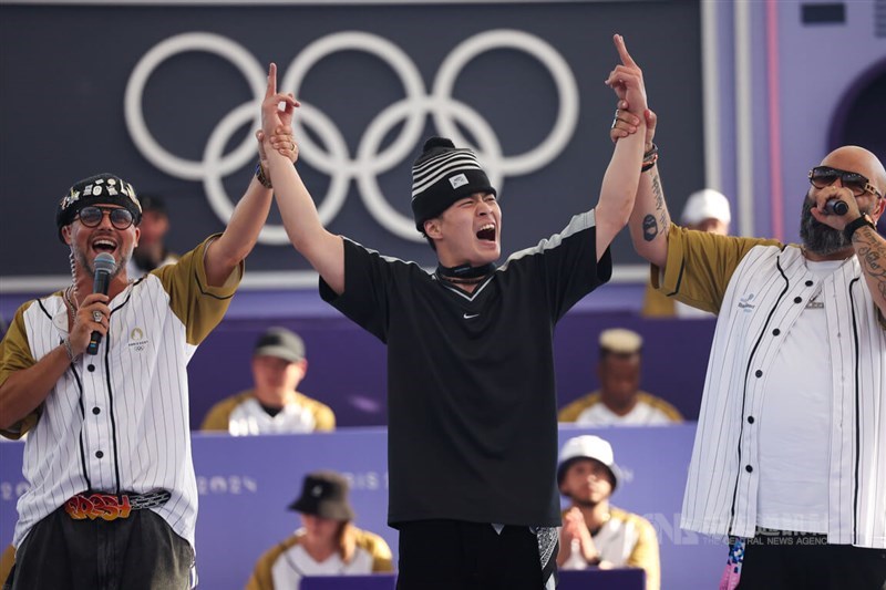 Taiwanese Olympic breakdancer Sun Chen (center) at the Paris Olympics in August. CNA file photo