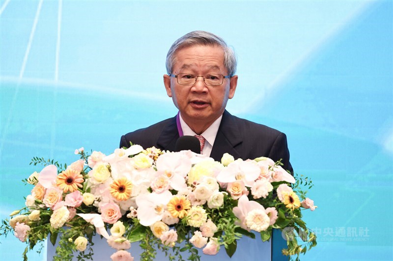 Wu Cheng-wen (吳誠文), head of the National Science and Technology Council, speaks at a biotech meeting in Taipei on Monday. CNA photo Aug. 26, 2024