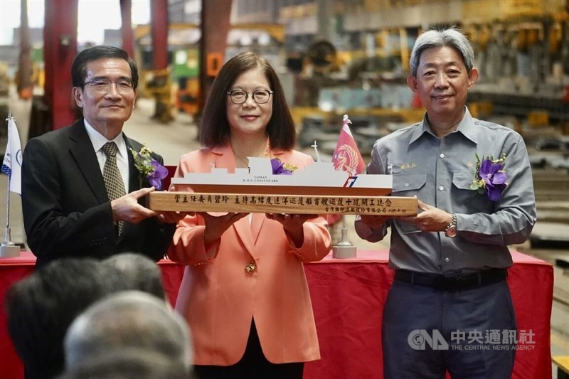 Ocean Affairs Council head Kuan Bi-ling on Tuesday attends a ceremony marking the official start of construction on a new coastal patrol vessel. CNA photo Sept. 10, 2024