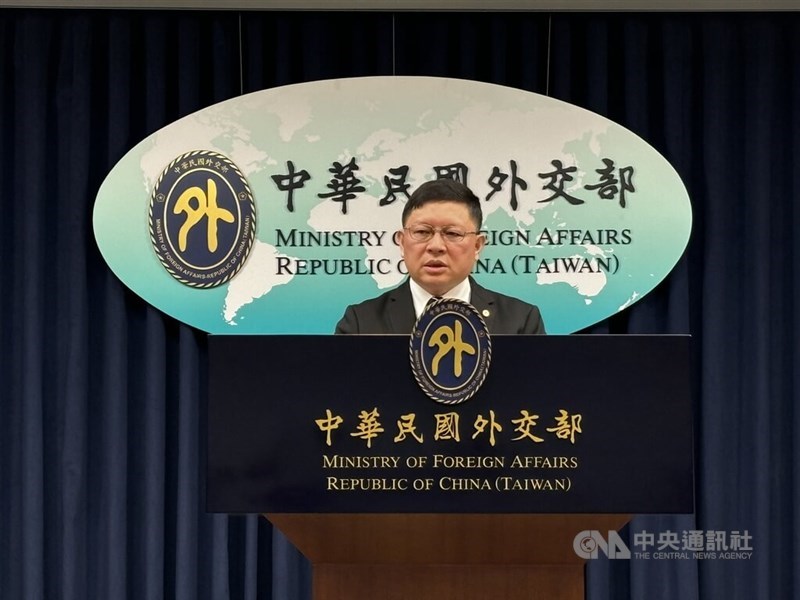 Lin Chu-en, deputy head of the Ministry of Foreign Affairs' Department of European Affairs, answers questions from the press during a regular briefing in Taipei on Tuesday. CNA photo Oct. 1, 2024