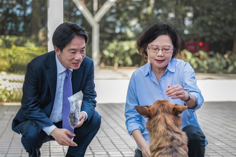 President Lai Ching-te (left) and former President Tsai Ing-wen at the presidential residence in Taipei Sunday. Photo courtesy of Presidential Office Oct. 7, 2024