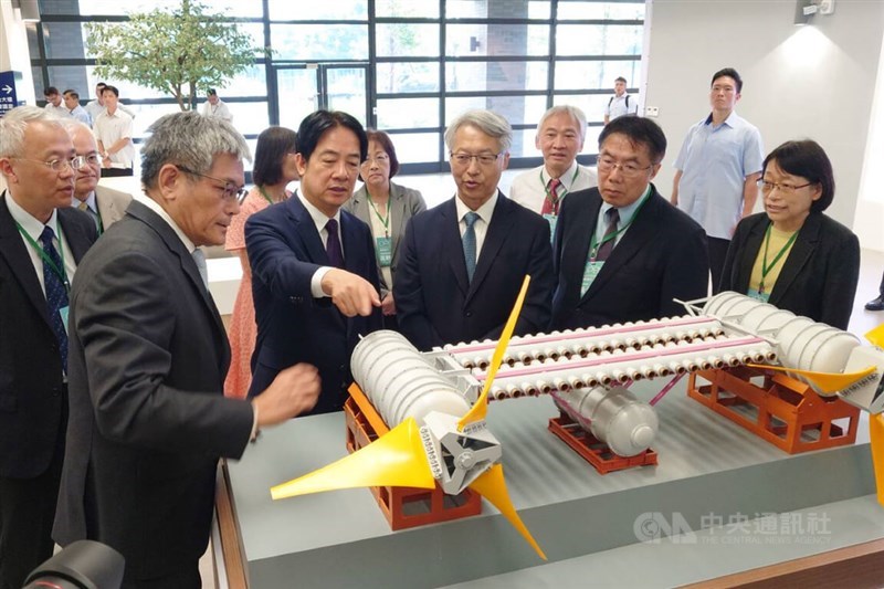 President Lai Ching-te (front, second left) visits the Academia Sinica South Campus in Tainan Tuesday. CNA photo Oct. 15, 2024