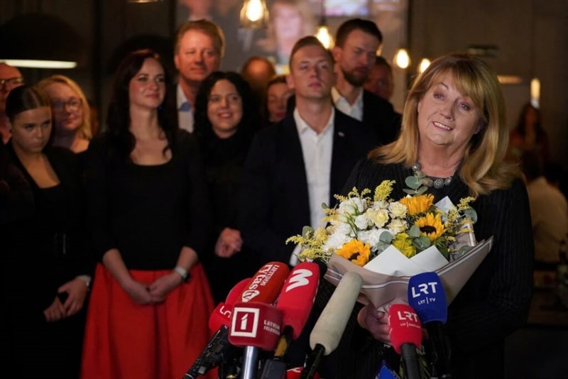 Vilija Blinkeviciute (right), leader of the Social Democratic Party, which won a major election in the parliament on Sunday. Image: Reuters