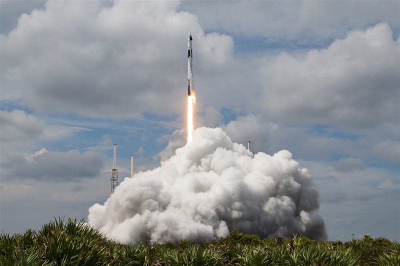 The SpaceX Falcon 9 rocket. Image from x.com/SpaceX